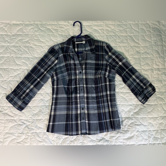croft & barrow Tops - Croft & Barrow Blue Plaid Shirt